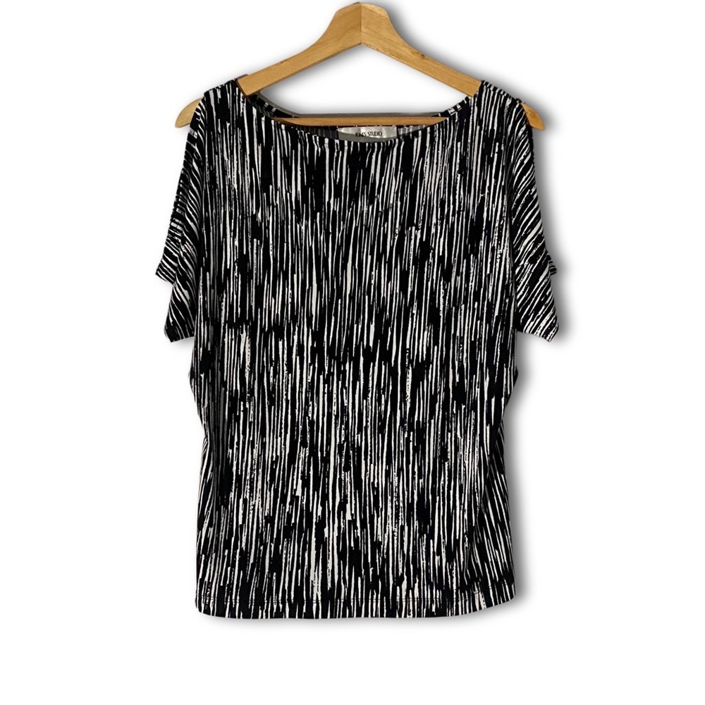 Jones Studio Black/White Cold-Shoulder Top Slimming Vertical Striped Pattern